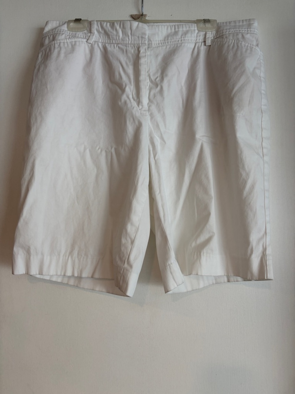 Talbots White Cotton Bermuda Shorts